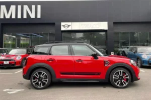 Mini Cooper Countryman là dòng xe lớn nhất nhà MINI